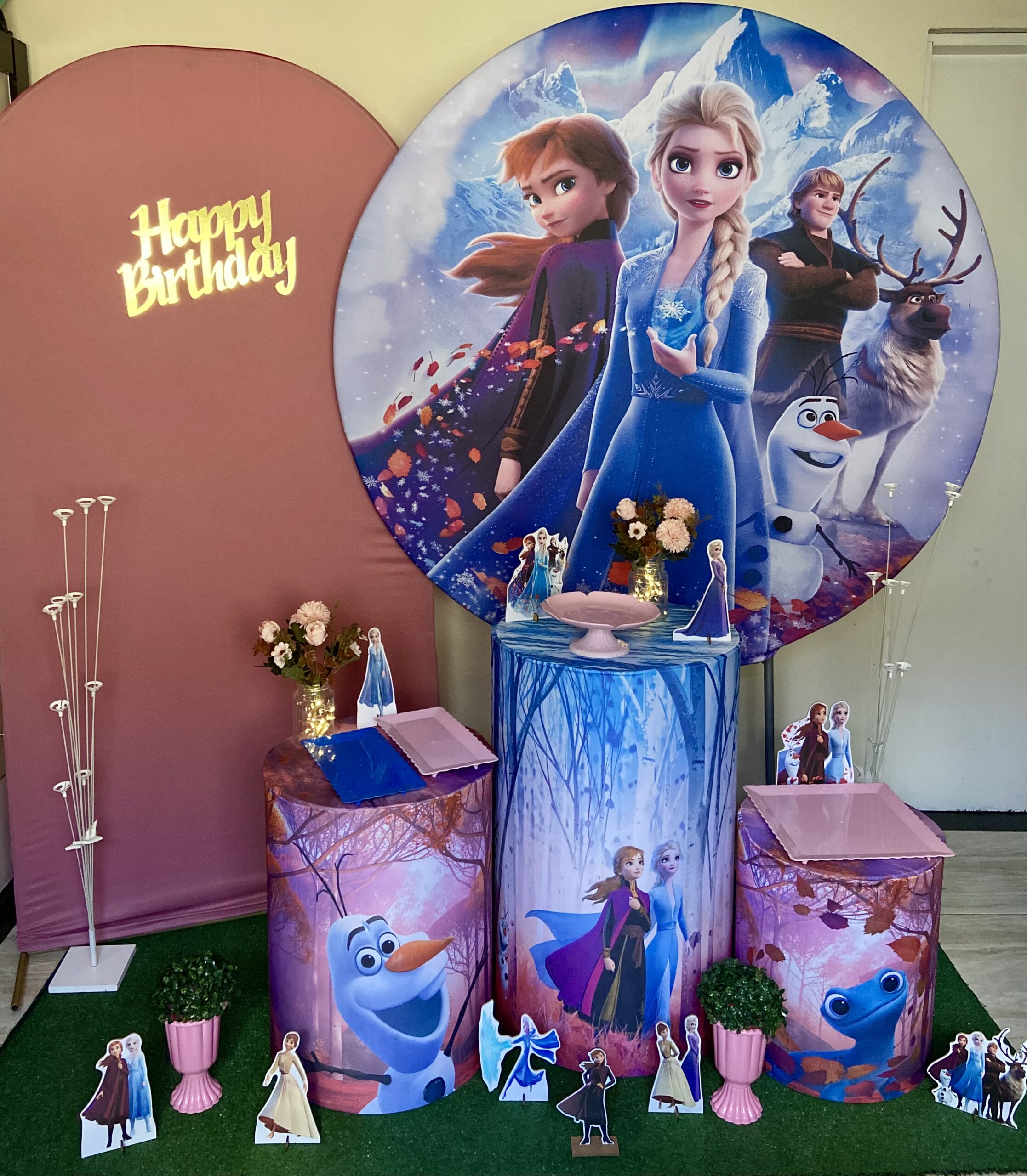 Kit Decoração para Aniversário Infantil Frozen com Elsa e Anna - Pegue e Monte